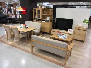 島忠ホームズ 幕張店